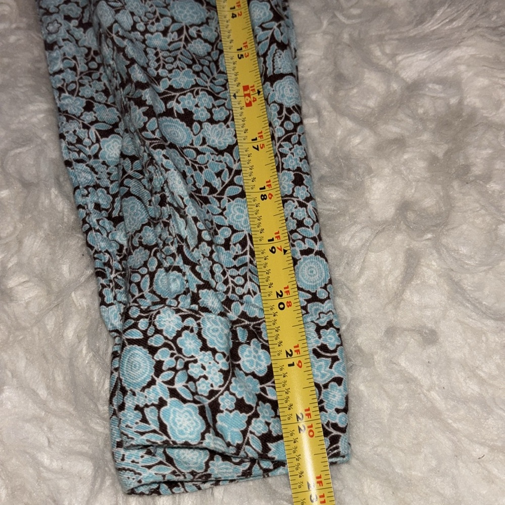 Uniqlo Floral Printed Long-Sleeve Button Down Shirt, Size M/4 - Picture 8 of 16